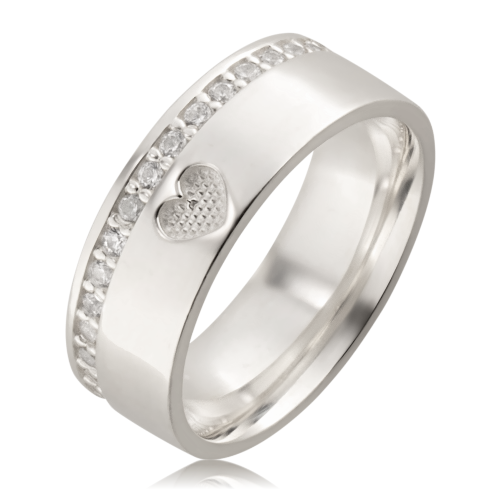 Aliança de prata 950 7mm cravejada na lateral e com coração trabalhado